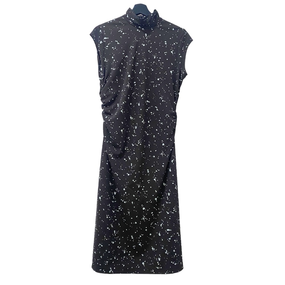 Like new, W by Worth dress, featuring:
